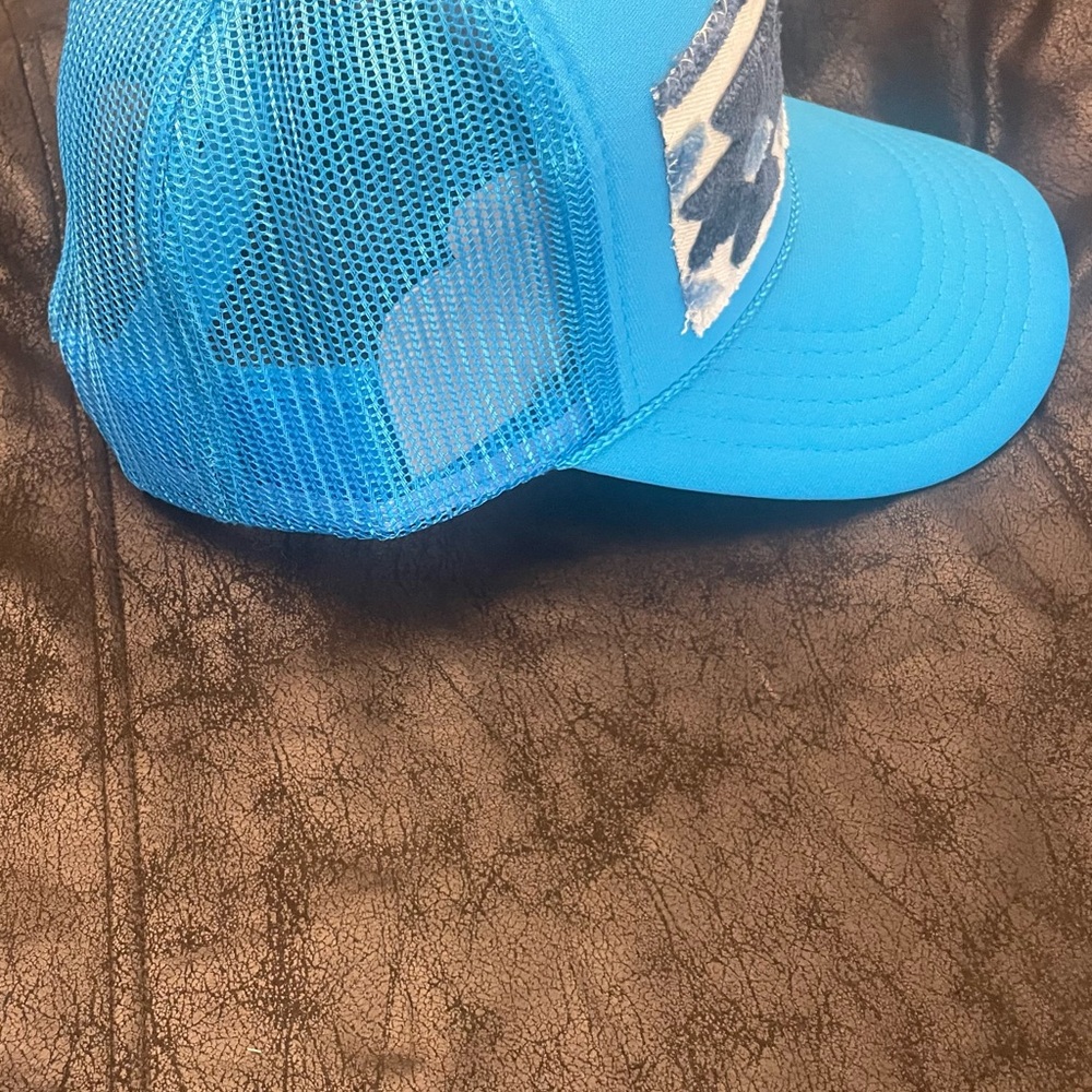 NWT Kilim trucker hat - blue - Picture 3 of 5